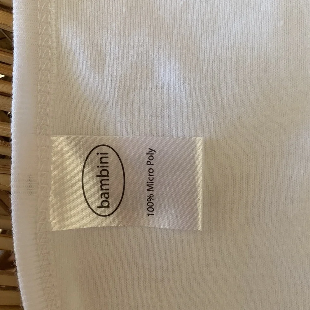 Hilton Head 18 month old baby onesie and matching bib π - Picture 7 of 7